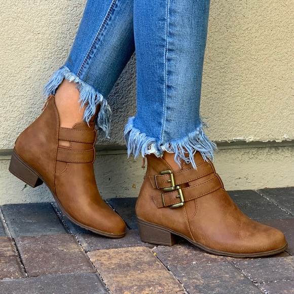Tan Side Cut Out Cross Double Buckle Ankle Booties - Picture 5 of 8